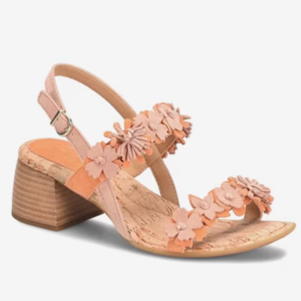Born Springs Flower Sandals NWOB Orange Size 8M